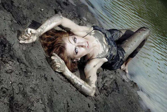 The Dirty Truth About “Clean” and “Reef-Safe” Beauty